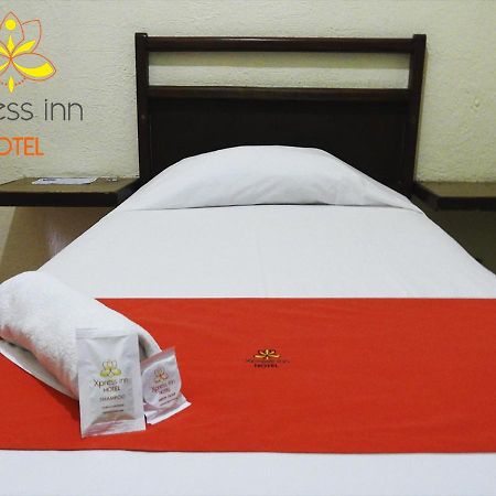 Xpress Inn Hotel Veracruz Exterior photo